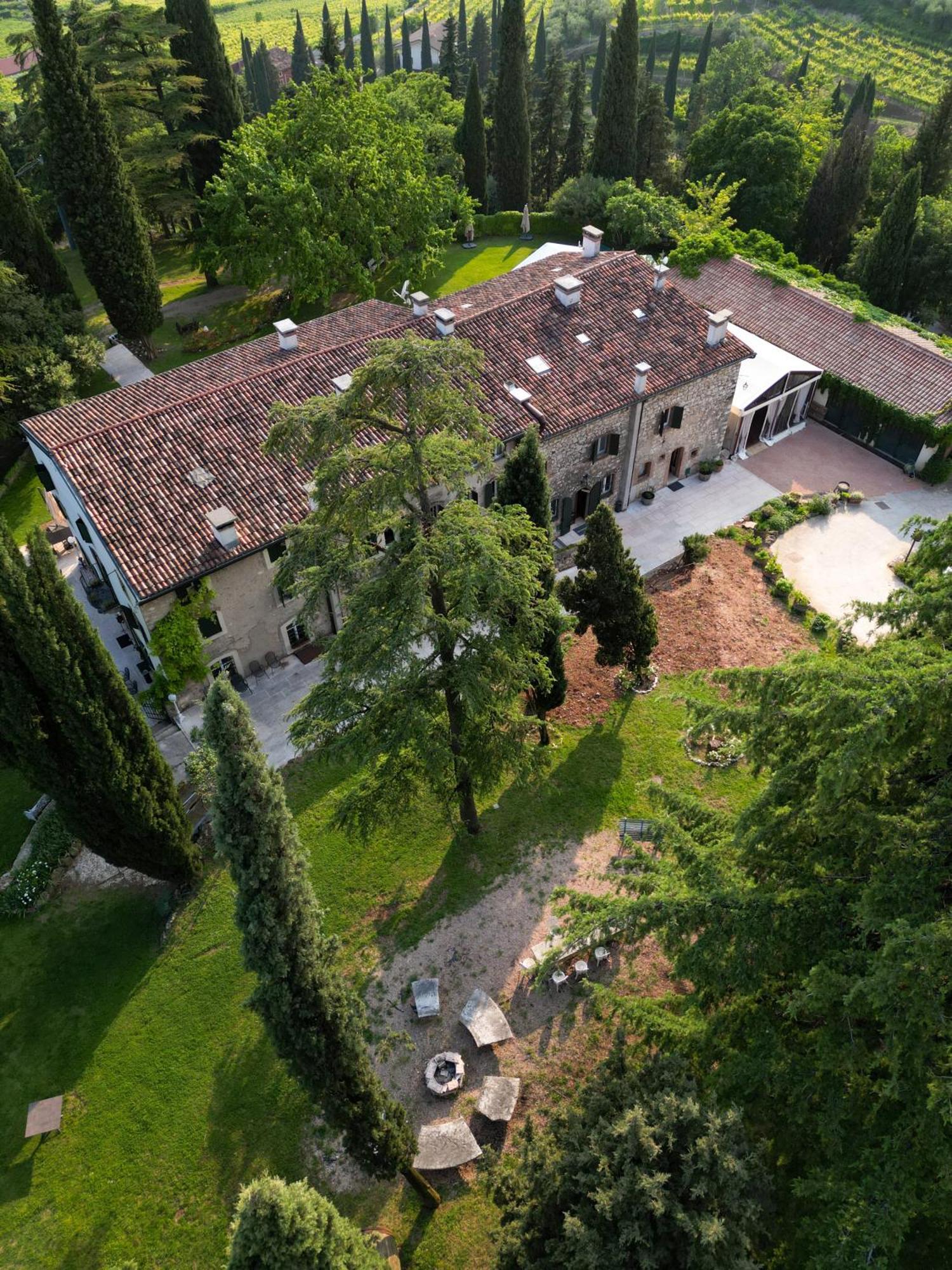 Massimago Wine Relais Villa Mezzane di Sotto Exterior foto